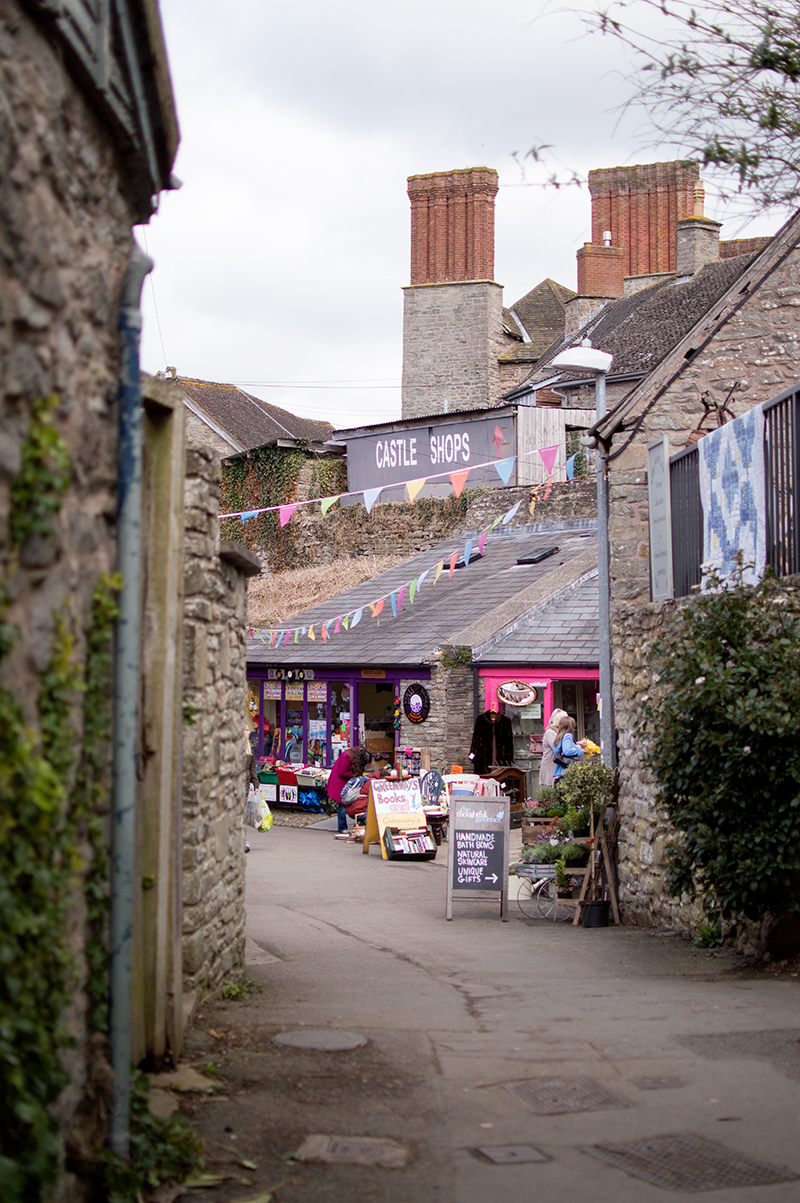 bloomzy-wales-travel-photo-diary-photography-hay-on-wye-town-of-books-2