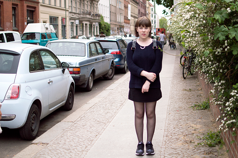 berlin-travel-diary-street-style-sandro-nike-germany-photo-bloomzy